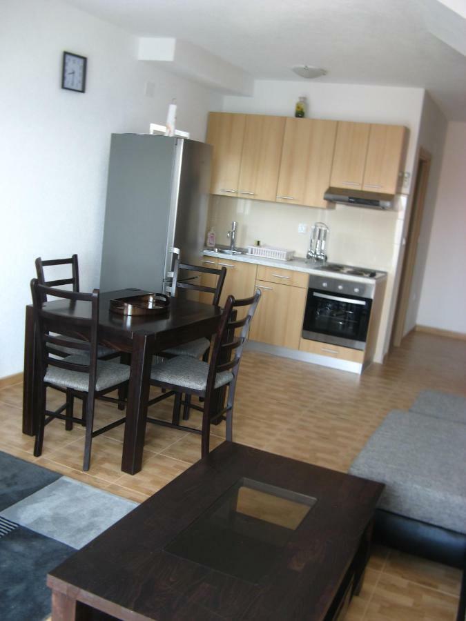 Apartments Tina Brist Eksteriør billede